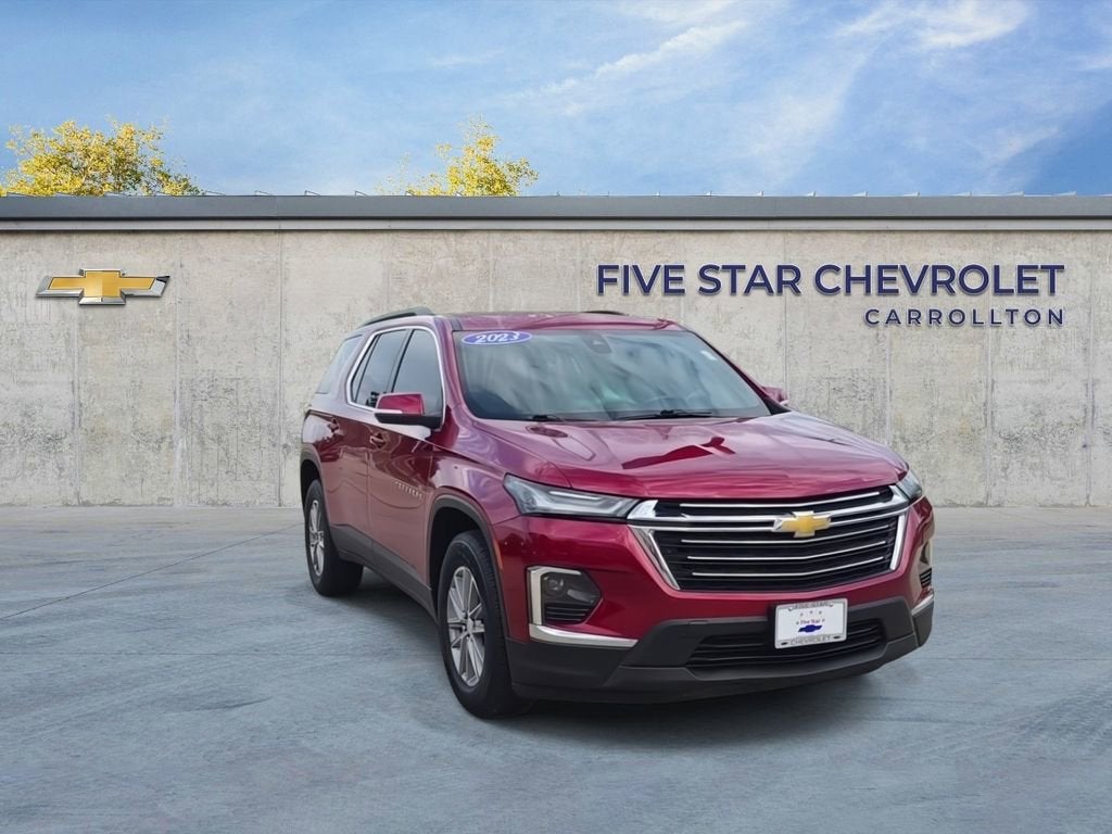 2023 Chevrolet Traverse LT Cloth