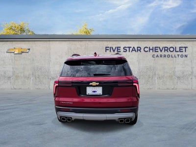 2025 Chevrolet Traverse LT