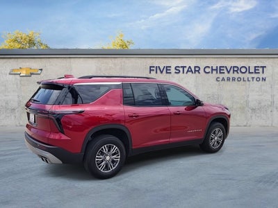 2025 Chevrolet Traverse LT