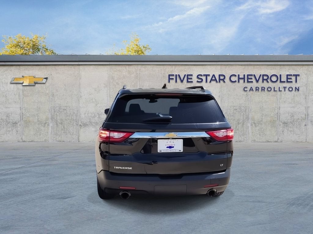2021 Chevrolet Traverse LT Leather