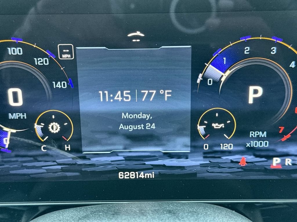 2025 Chevrolet Suburban LS