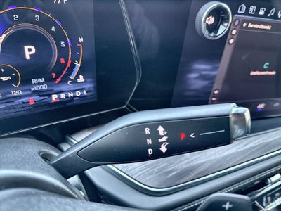 2025 Chevrolet Suburban LS