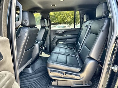 2025 Chevrolet Suburban LS
