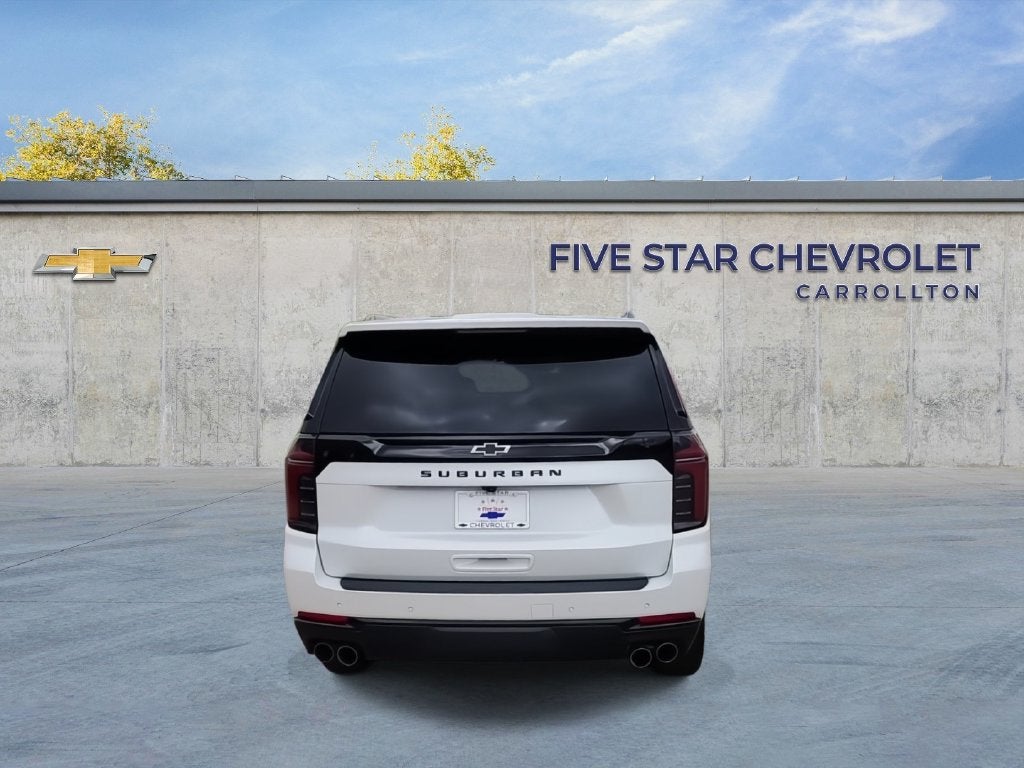 2025 Chevrolet Suburban Z71 - Photo 7