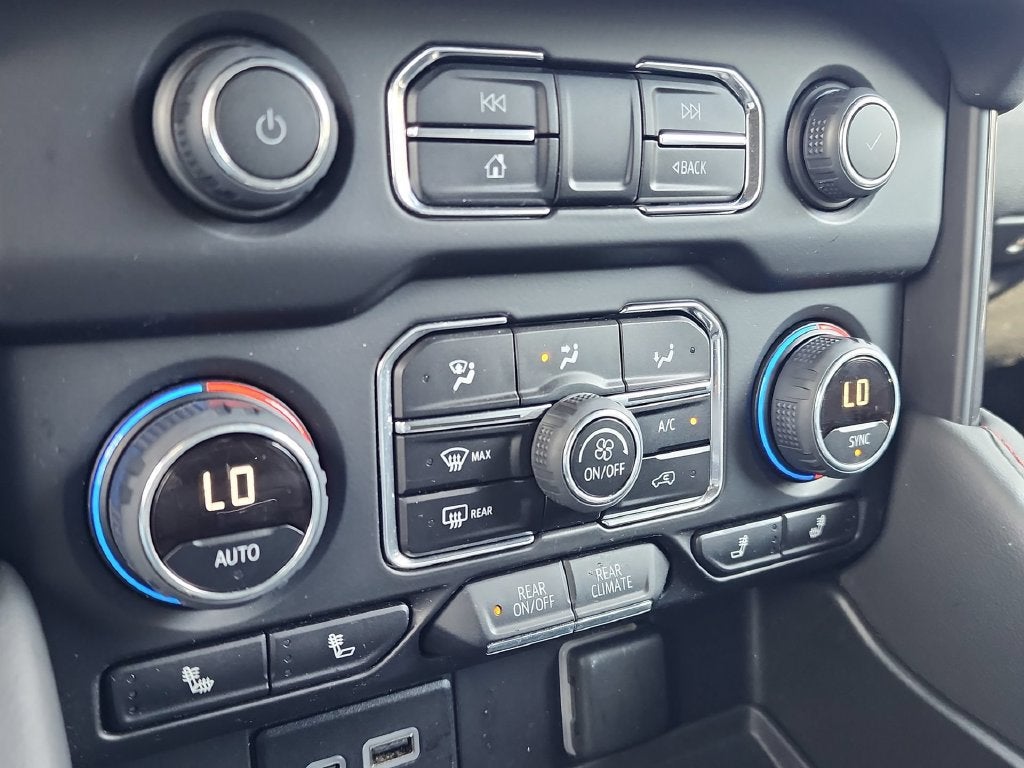 2024 Chevrolet Tahoe RST