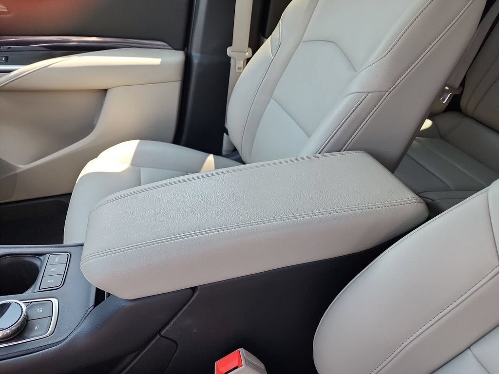 2021 Cadillac XT4 FWD Luxury