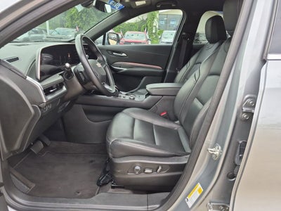 2025 Cadillac XT4 Premium Luxury