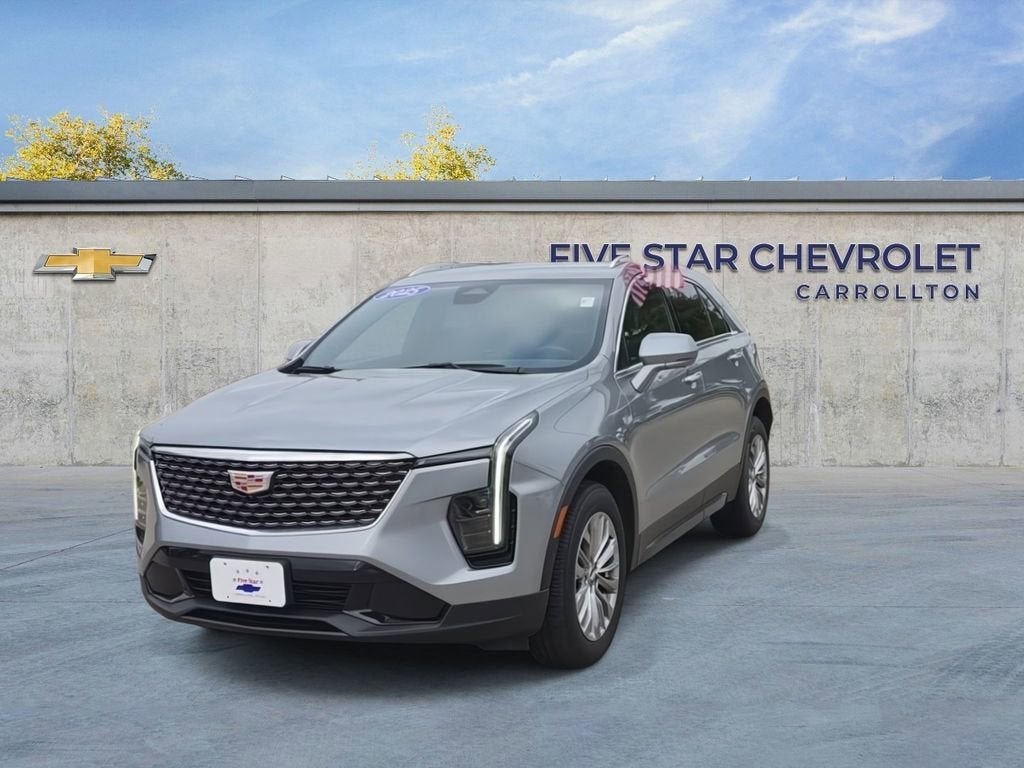 2025 Cadillac XT4 Premium Luxury