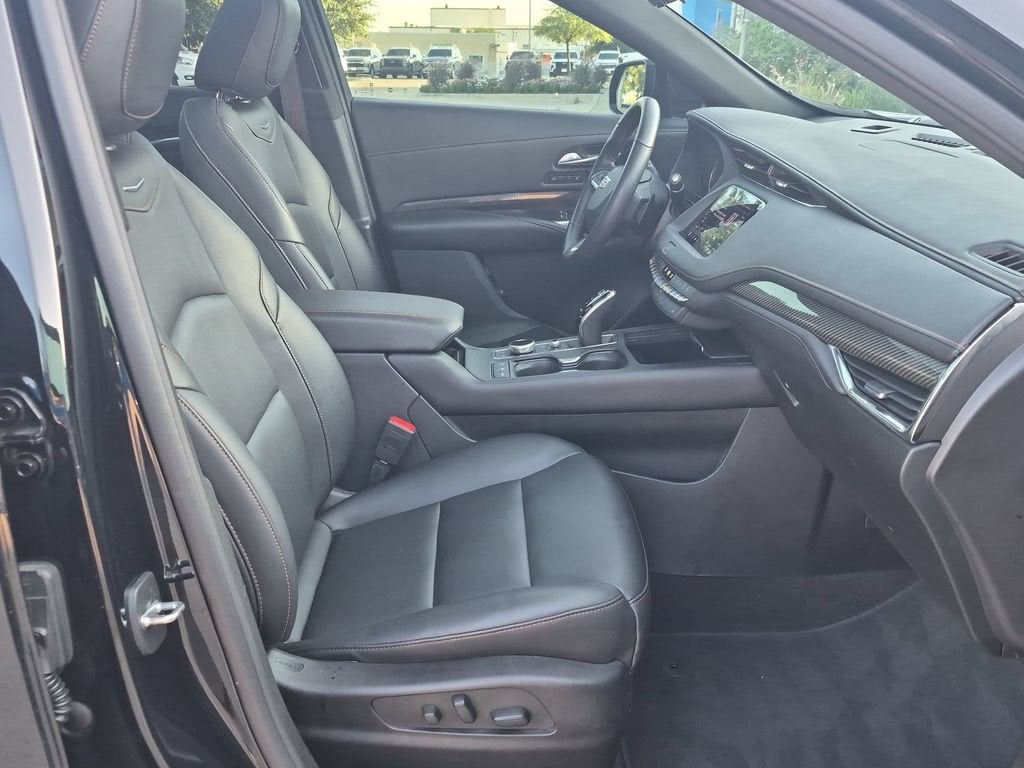 2022 Cadillac XT4 Sport