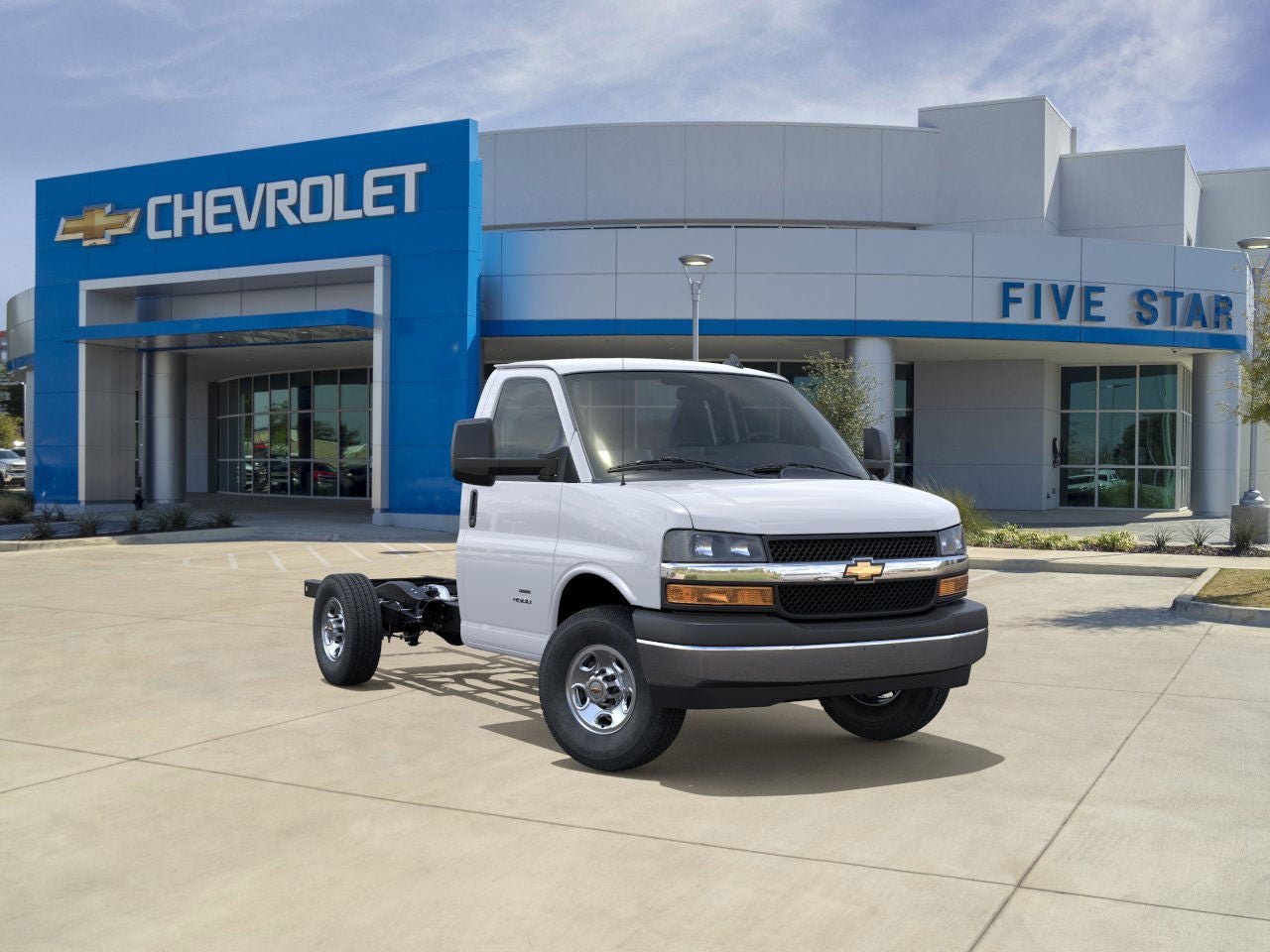 2025 Chevrolet Express Cutaway 3500 1WT
