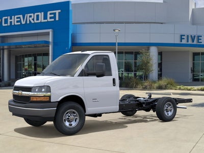 2025 Chevrolet Express Cutaway 3500 1WT