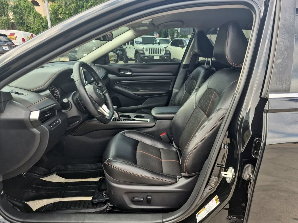2020 Nissan Altima 2.5 SR