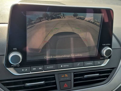 2025 Nissan Altima SR