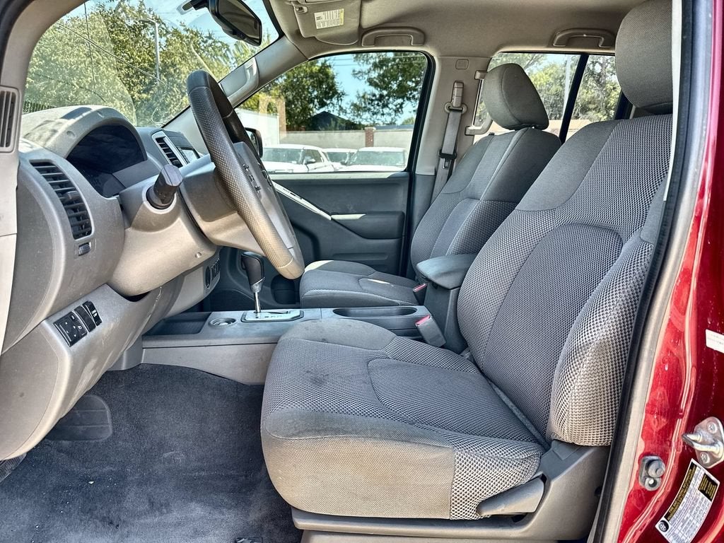 2020 Nissan Frontier SV