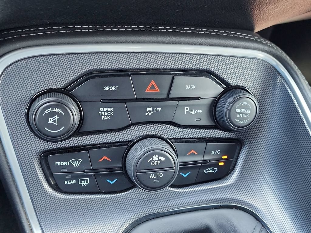 2015 Dodge Challenger R/T Scat Pack