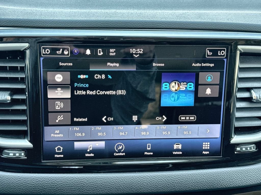 2023 Chrysler Pacifica Touring L