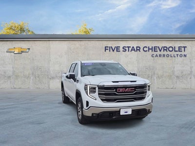 2025 GMC Sierra 1500 SLT