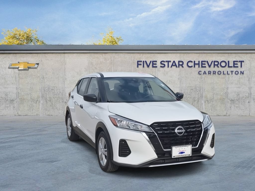 2024 Nissan Kicks S