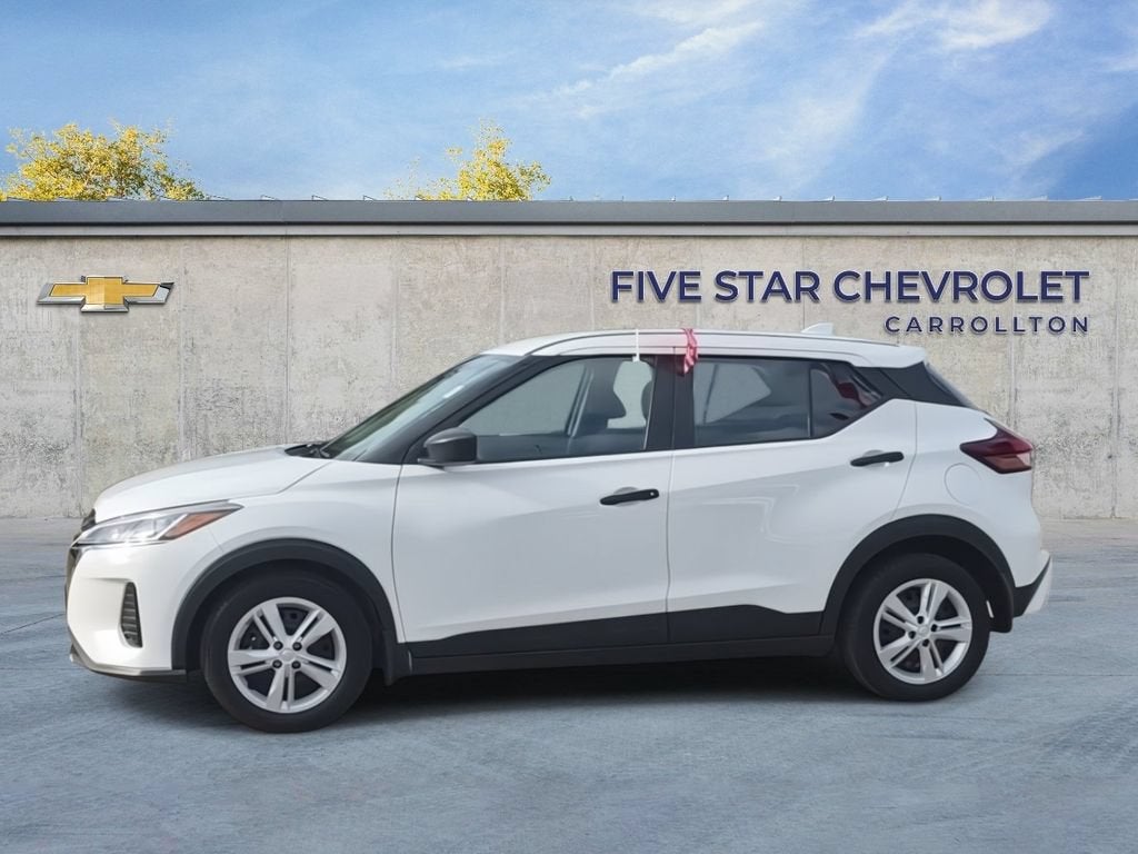 2024 Nissan Kicks S