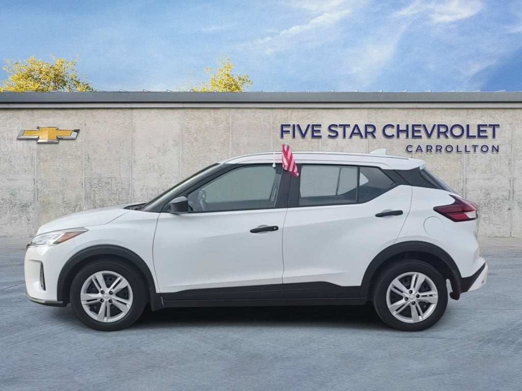 2024 Nissan Kicks S