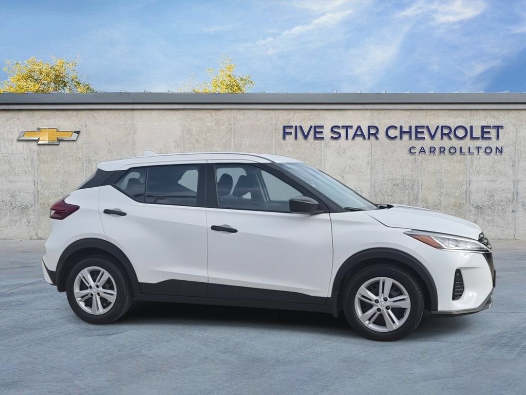 2024 Nissan Kicks S