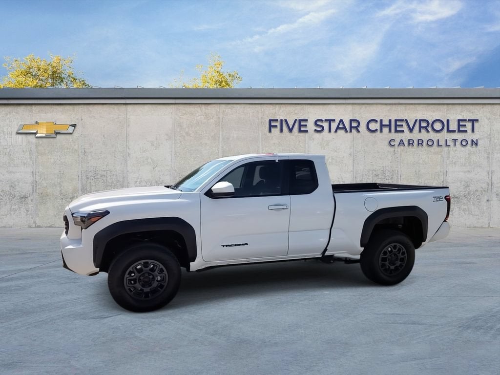 2025 Toyota Tacoma 2WD SR5
