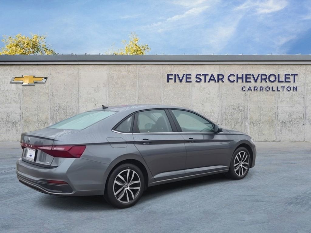 2025 Volkswagen Jetta SE