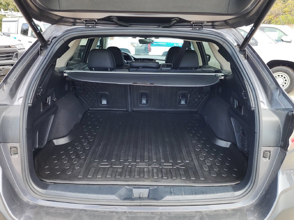 2022 Subaru Outback Onyx Edition XT