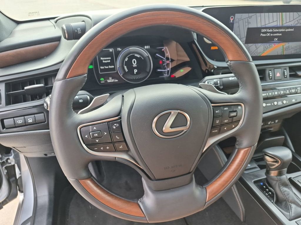 2022 Lexus ES ES 300h Ultra Luxury