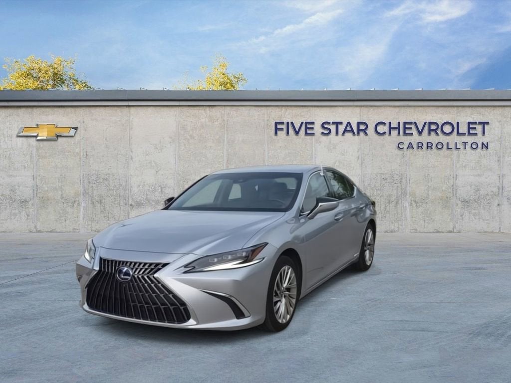 2022 Lexus ES ES 300h Ultra Luxury