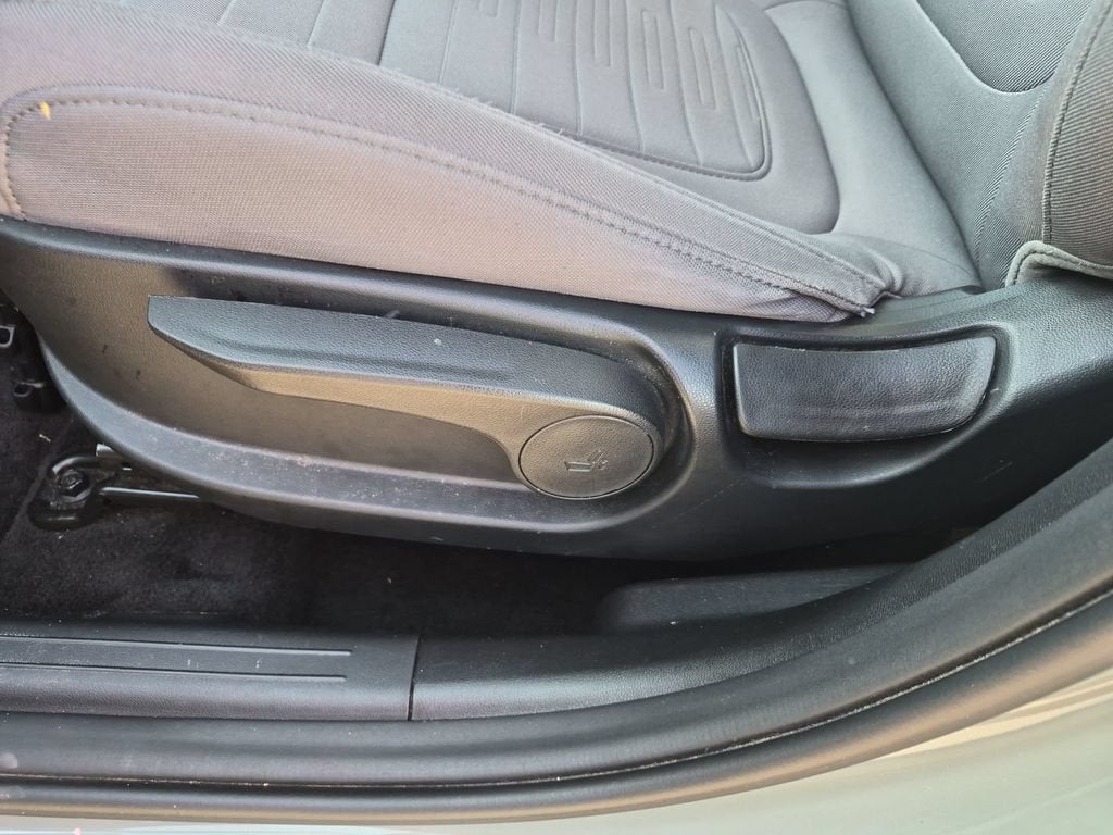 2024 Hyundai Santa Cruz SE
