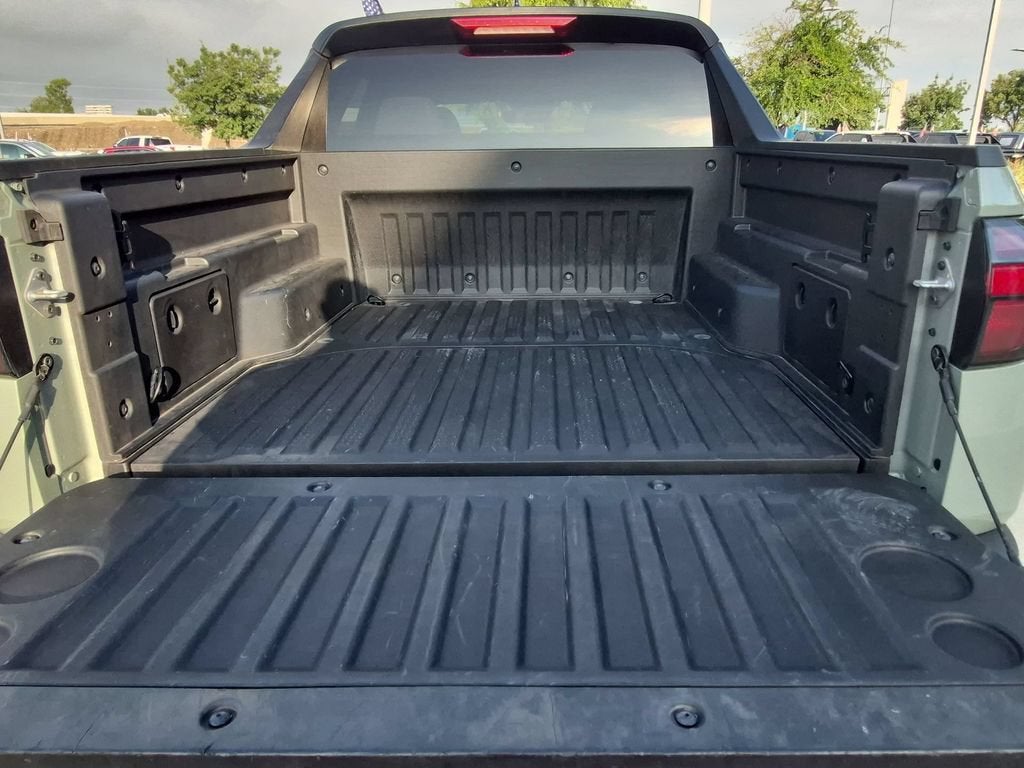 2024 Hyundai Santa Cruz SE