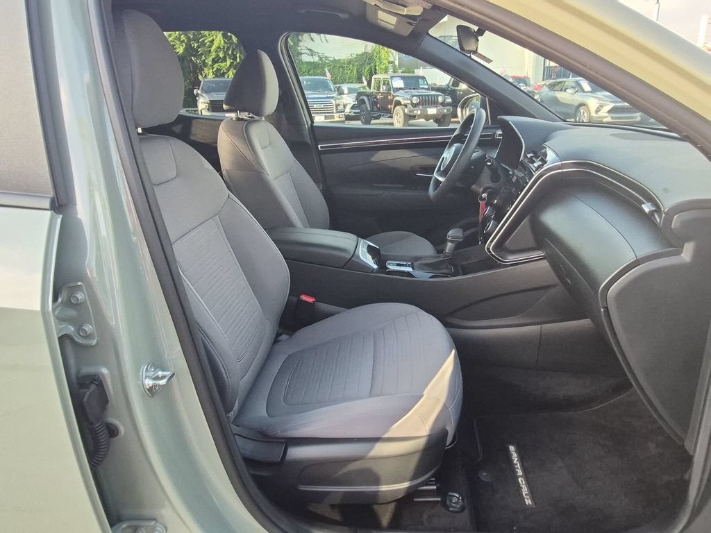 2024 Hyundai Santa Cruz SE