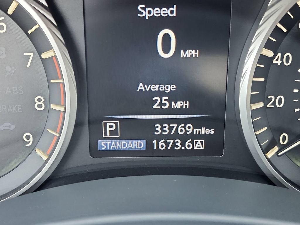 2023 INFINITI Q50 LUXE