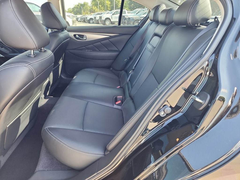 2023 INFINITI Q50 LUXE
