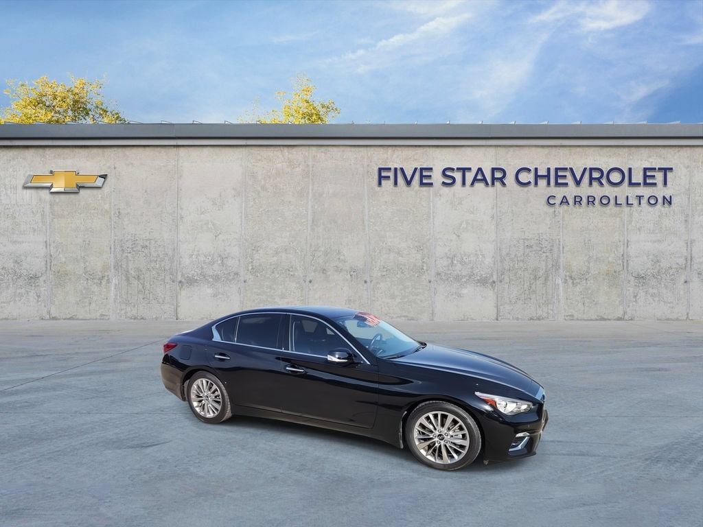2023 INFINITI Q50 LUXE