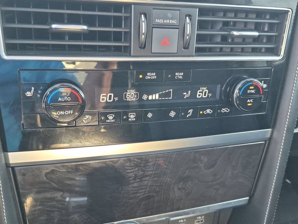 2024 INFINITI QX80 LUXE