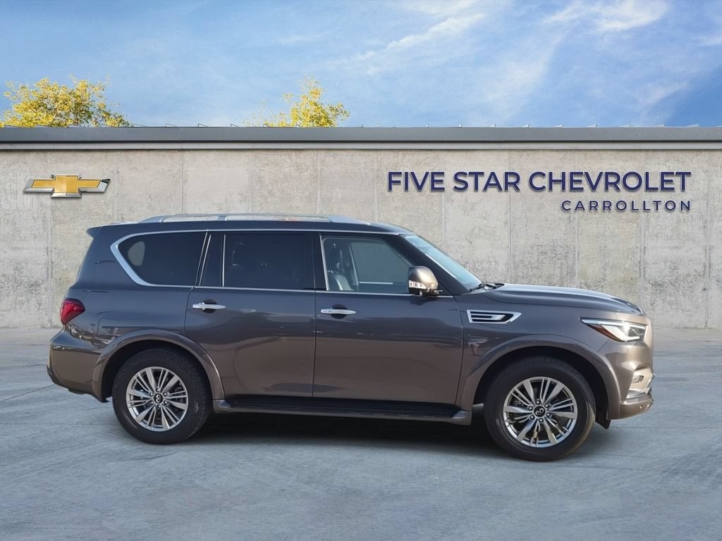 2024 INFINITI QX80 LUXE