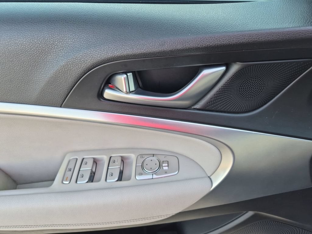 2019 Genesis G70 2.0T Advanced