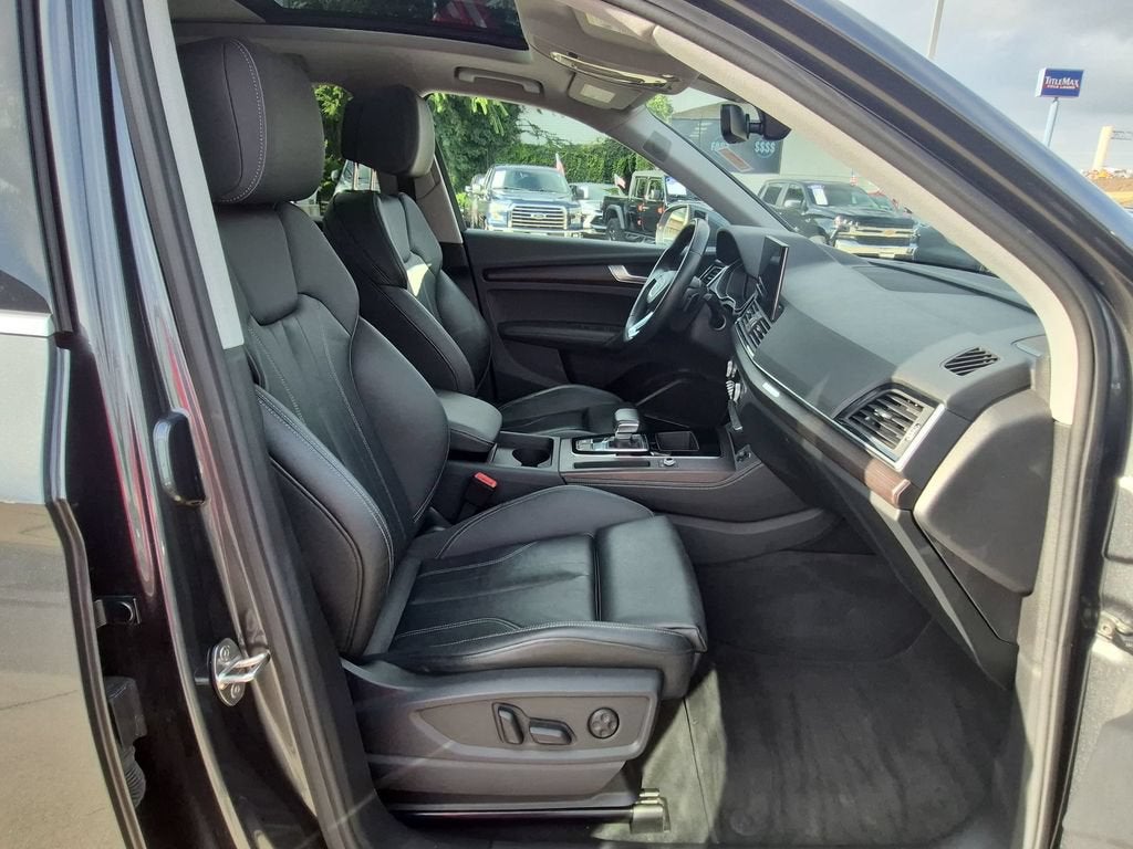2024 Audi Q5 S line Premium Plus