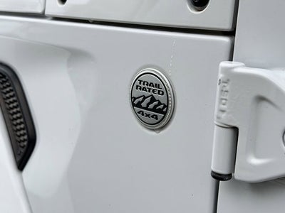 2020 Jeep Wrangler Unlimited Sahara Altitude