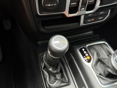 2020 Jeep Wrangler Unlimited Sahara Altitude