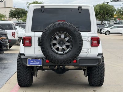 2020 Jeep Wrangler Unlimited Sahara Altitude