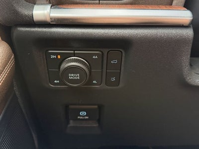 2025 Ford Expedition King Ranch