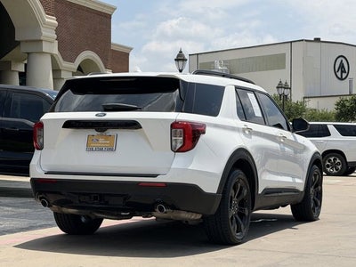 2023 Ford Explorer ST-Line