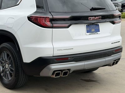 2025 GMC Acadia Elevation