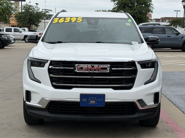 2025 GMC Acadia Elevation