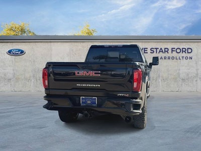 2022 GMC Sierra 2500HD AT4