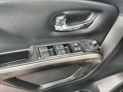 2023 Nissan Titan SV