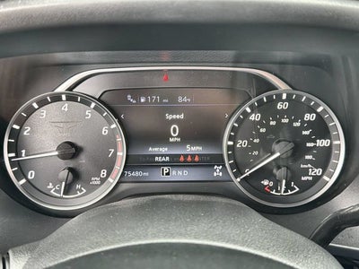 2023 Nissan Titan SV